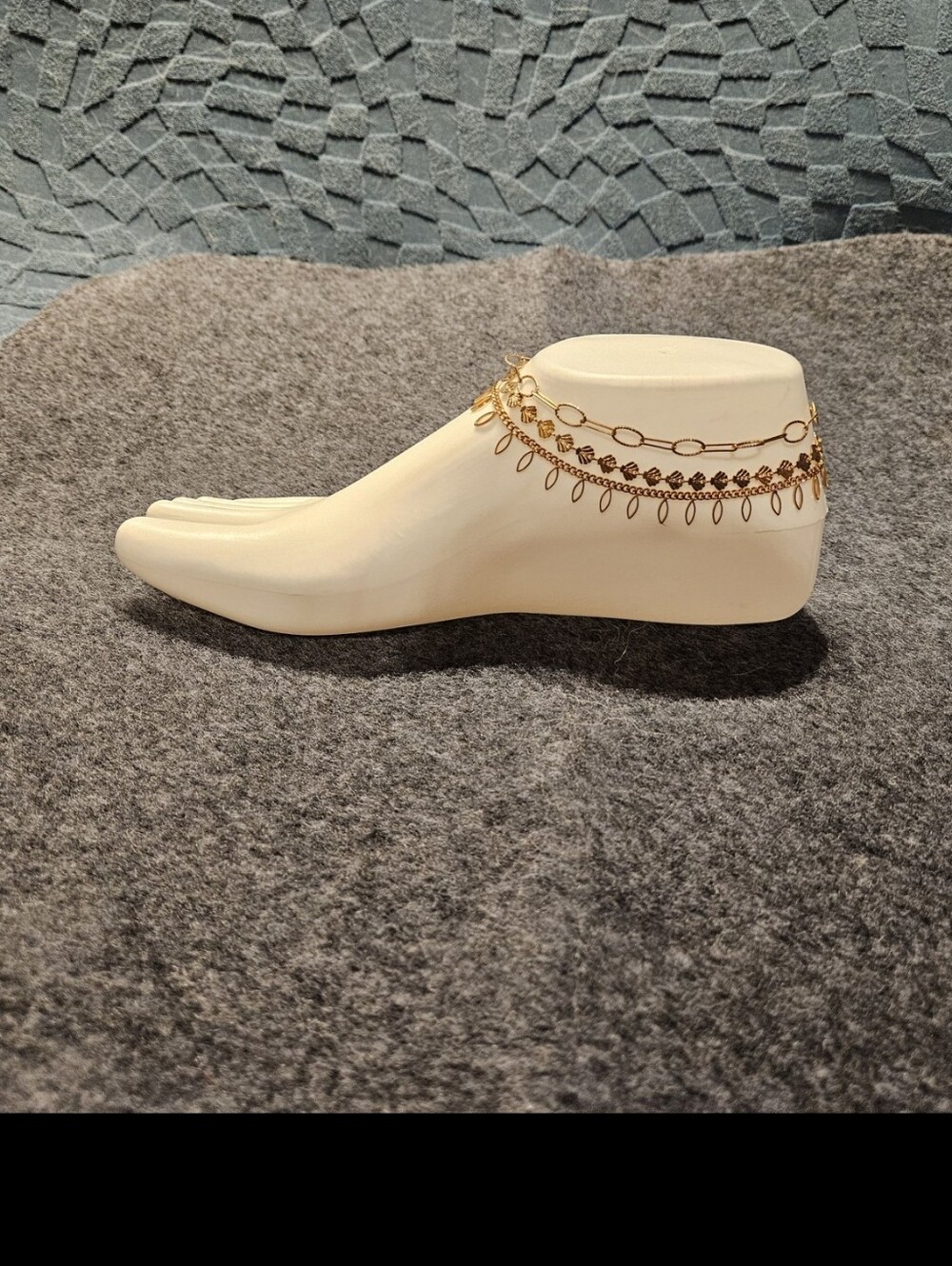 Set of 3 Gold Anklets New!